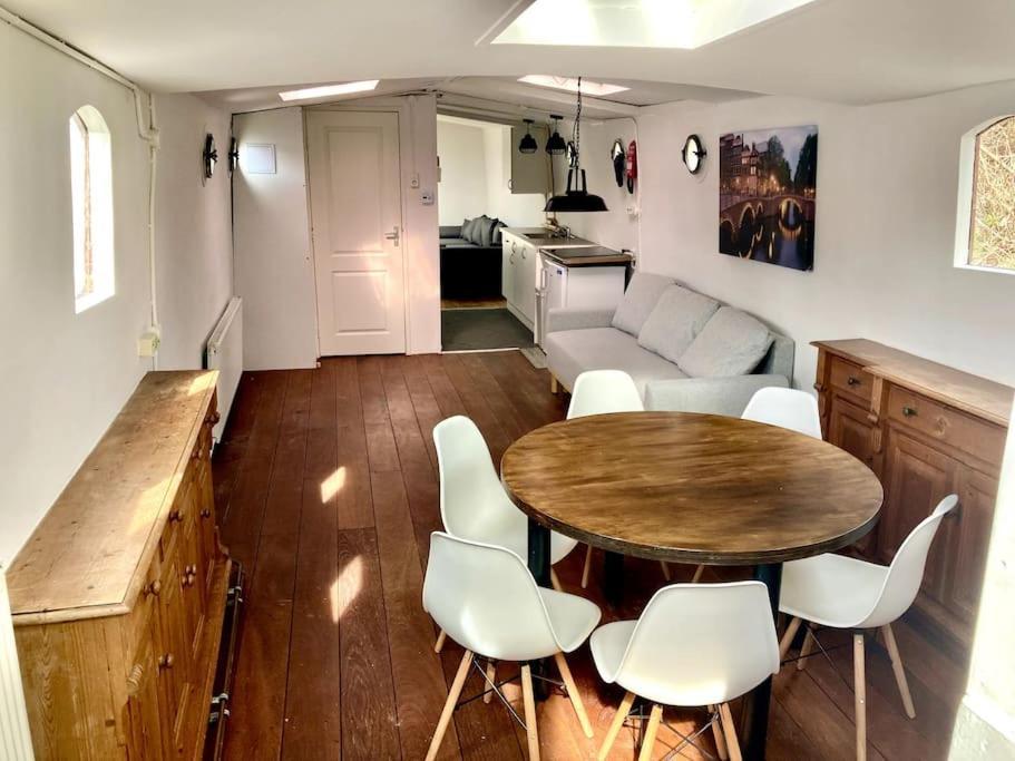 Prague On Boat, Privat Pier, Free Parking Hotel Ngoại thất bức ảnh